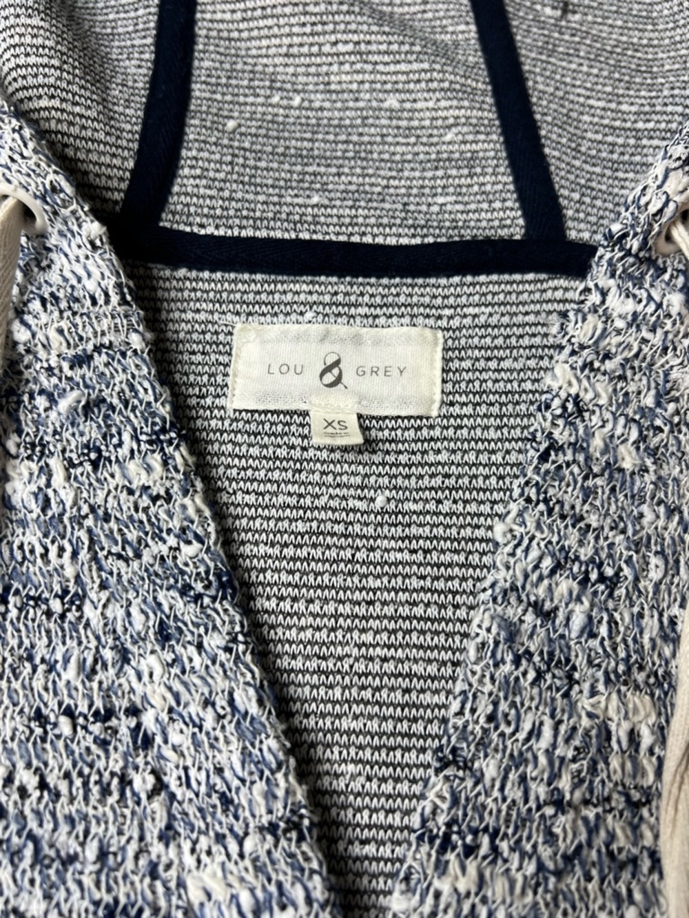 Lou & Grey Navy & Cream Bouclé Hoodie – XS Oversized Cozy Chic
